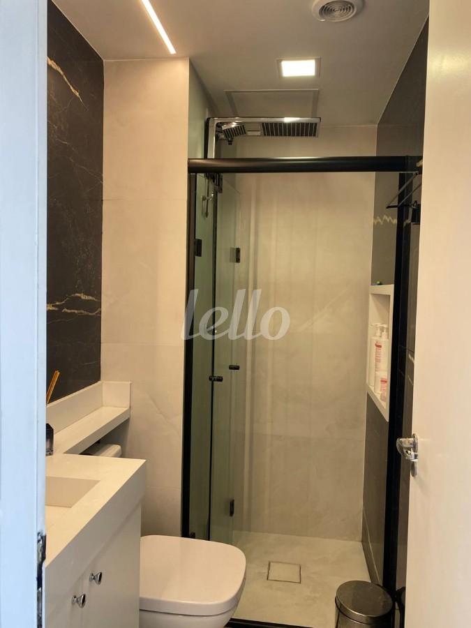 BANHEIRO de Apartamento à venda, Padrão com 38 m², 1 quarto e 1 vaga em Vila Invernada - São Paulo