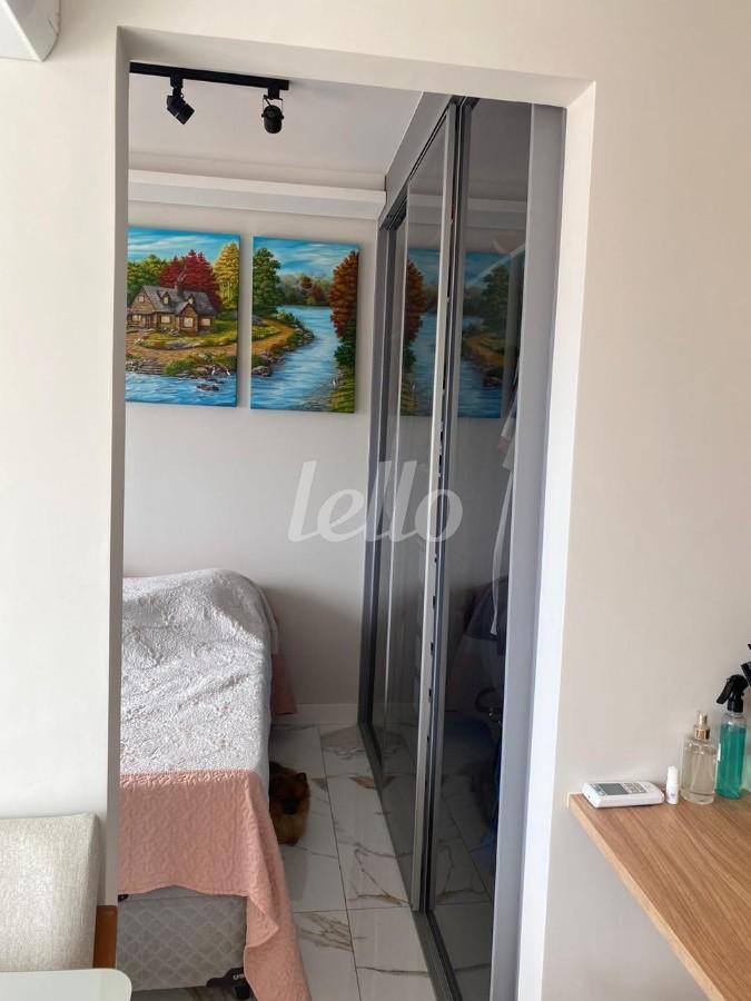 QUARTO de Apartamento à venda, Padrão com 38 m², 1 quarto e 1 vaga em Vila Invernada - São Paulo