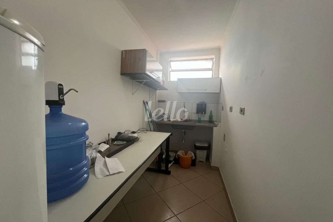 COZINHA de Sala / Conjunto à venda, Padrão com 81 m², e 1 vaga em Bela Vista - São Paulo