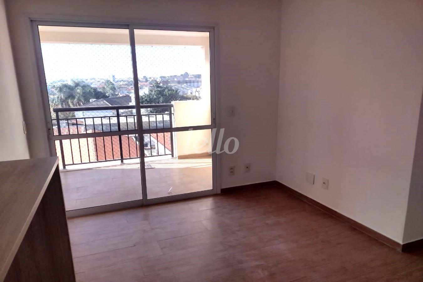 SALA de Apartamento à venda, Padrão com 59 m², 2 quartos e 2 vagas em Vila Nova Mazzei - São Paulo