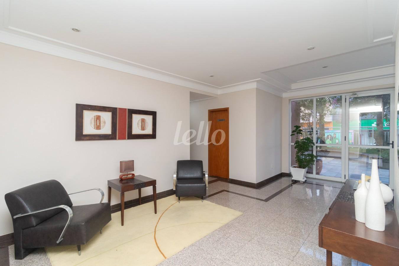 30 - HALL SOCIAL de Apartamento à venda, Padrão com 66 m², 2 quartos e 2 vagas em Vila Azevedo - São Paulo