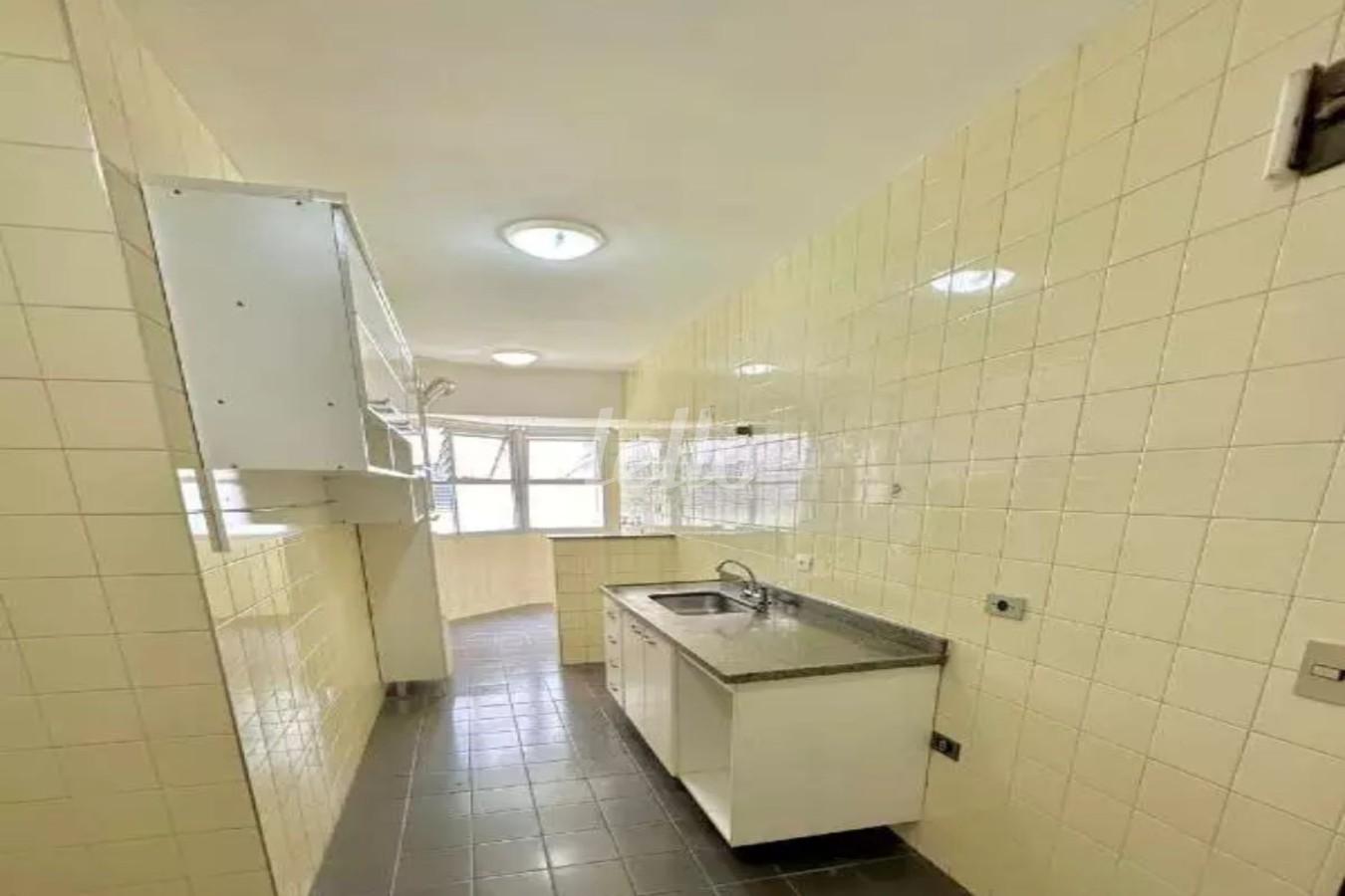 COZINHA de Apartamento à venda, Padrão com 136 m², 4 quartos e 2 vagas em Vila Clementino - São Paulo