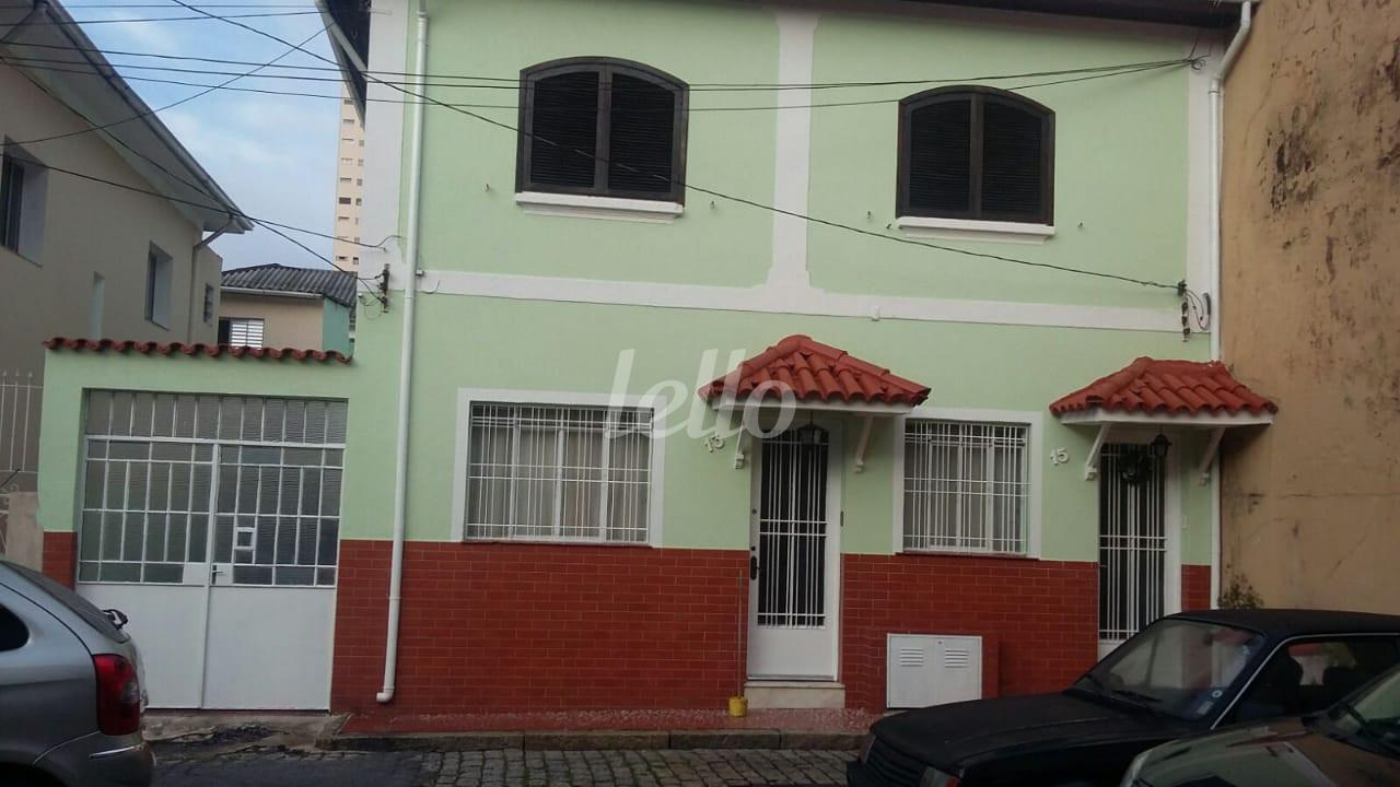 FACHADA de Casa à venda, assobradada com 160 m², 5 quartos e 4 vagas em Tatuapé - São Paulo