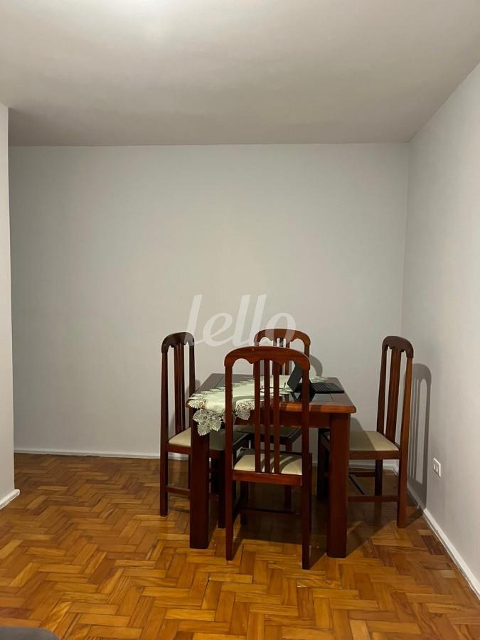 SALA de Apartamento à venda, Padrão com 42 m², 1 quarto e 1 vaga em Campos Elíseos - São Paulo