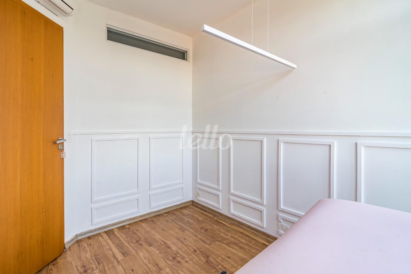 SALA 4 de Sala / Conjunto para alugar, Padrão com 85 m², e 1 vaga em Jardim Paulistano - São Paulo