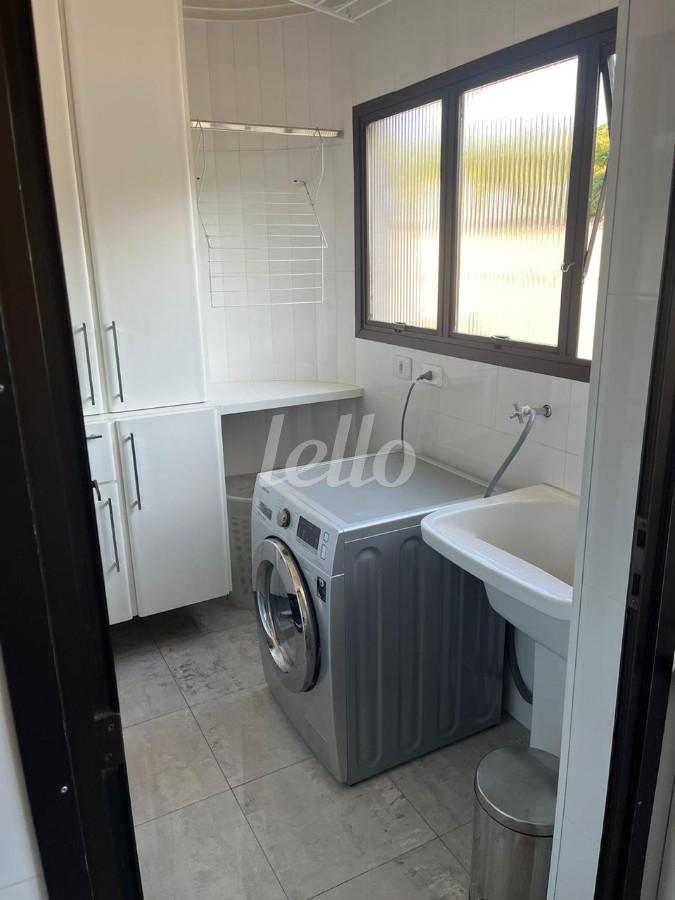 LAVANDERIA de Apartamento à venda, Padrão com 75 m², 2 quartos e 2 vagas em Vila Oratório - São Paulo