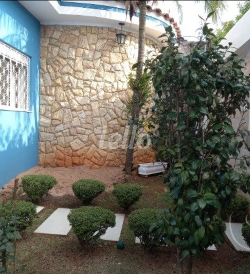 ENTRADA de Casa à venda, térrea com 300 m², 3 quartos e 8 vagas em Vila Oratório - São Paulo