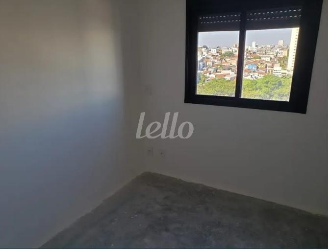 DORMITÓRIO de Apartamento à venda, Padrão com 28 m², 1 quarto e em Vila Mazzei - São Paulo