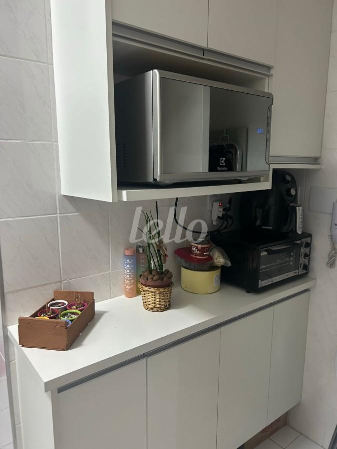 COZINHA de Apartamento à venda, Padrão com 75 m², 3 quartos e 1 vaga em Liberdade - São Paulo