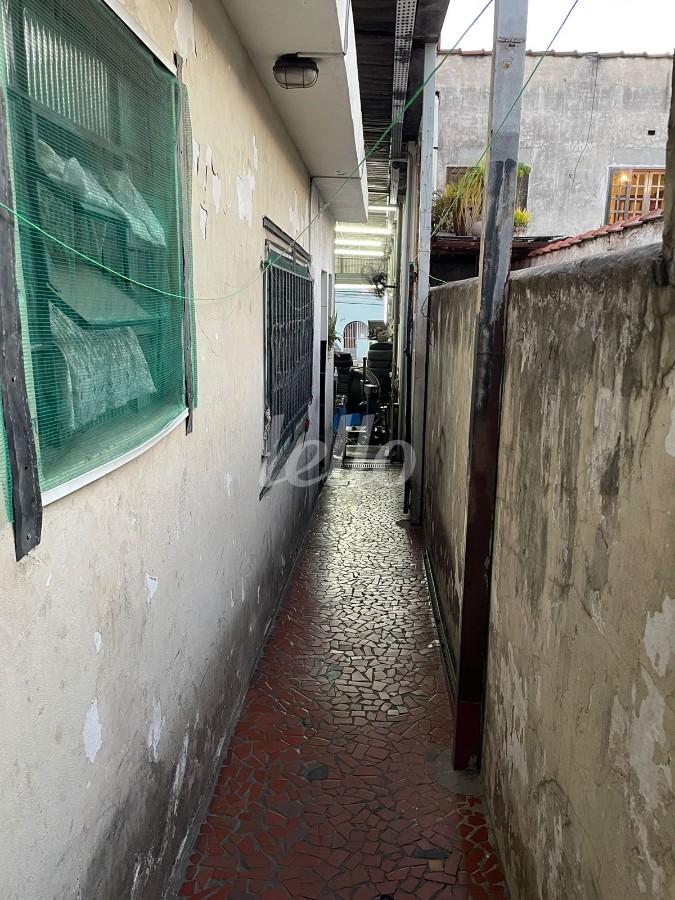 CORREDOR de Loja para alugar, Padrão com 196 m², e em Mooca - São Paulo