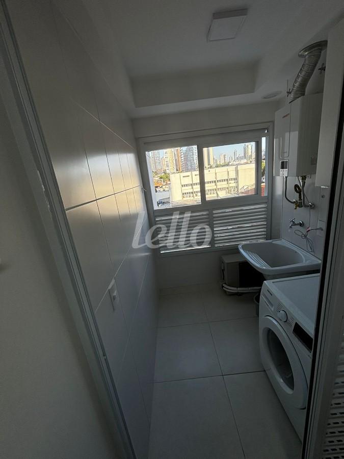 ÁREA DE SERVIÇO de Apartamento à venda, Padrão com 65 m², 2 quartos e 1 vaga em Vila Gomes Cardim - São Paulo