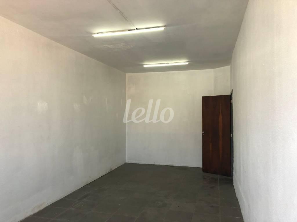 3 de Sala / Conjunto para alugar, Padrão com 26 m², e em Jardim - Santo André