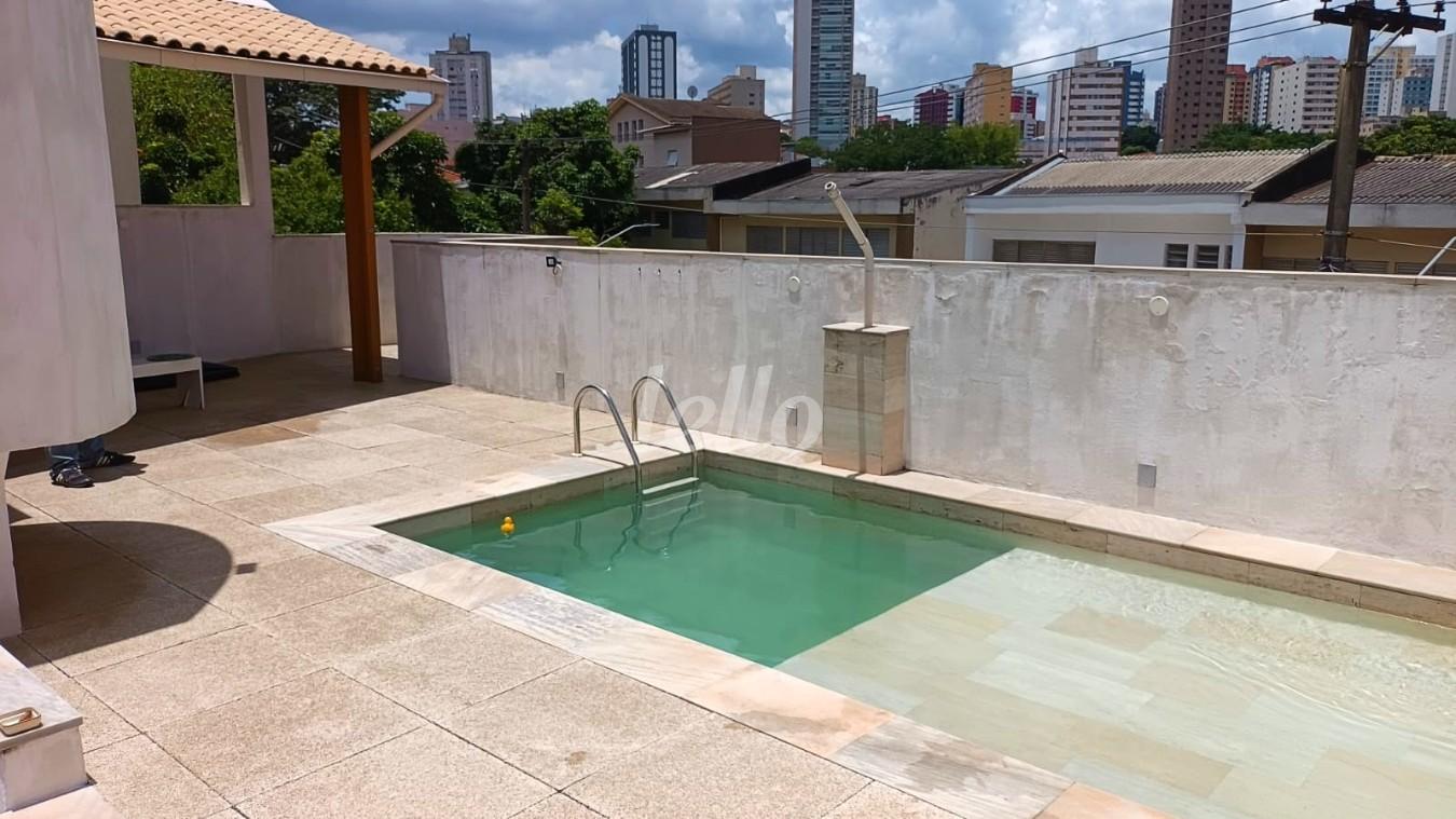 PISCINA de Casa à venda, assobradada com 115 m², 3 quartos e 5 vagas em Mirandopolis - São Paulo