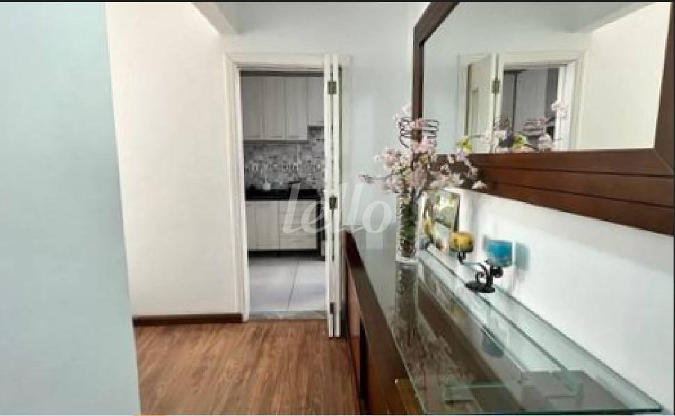 SALA de Apartamento à venda, Padrão com 70 m², 3 quartos e 1 vaga em Parque Imperial - São Paulo