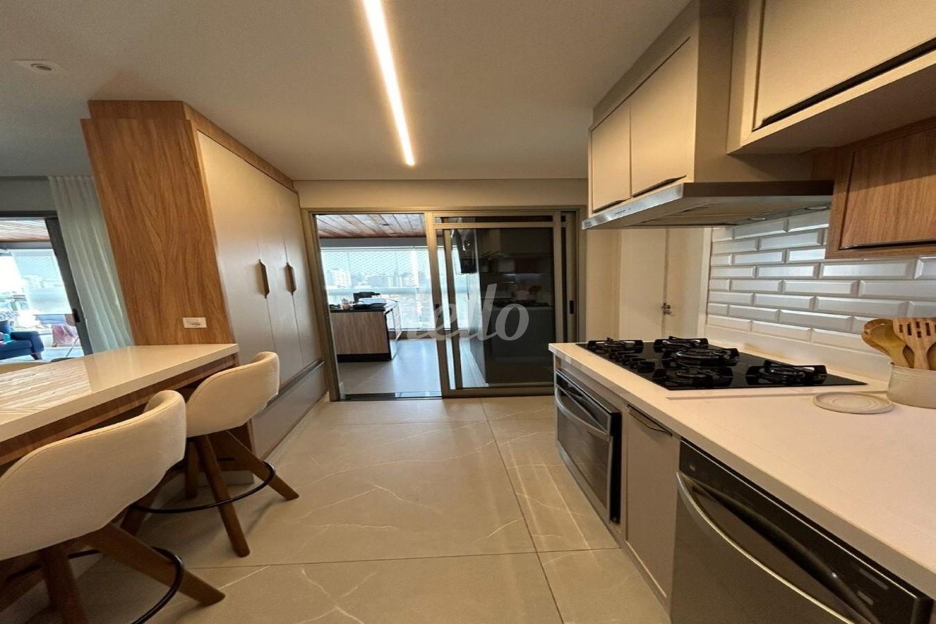 COZINHA de Apartamento à venda, Padrão com 101 m², 3 quartos e 2 vagas em Vila Mariana - São Paulo