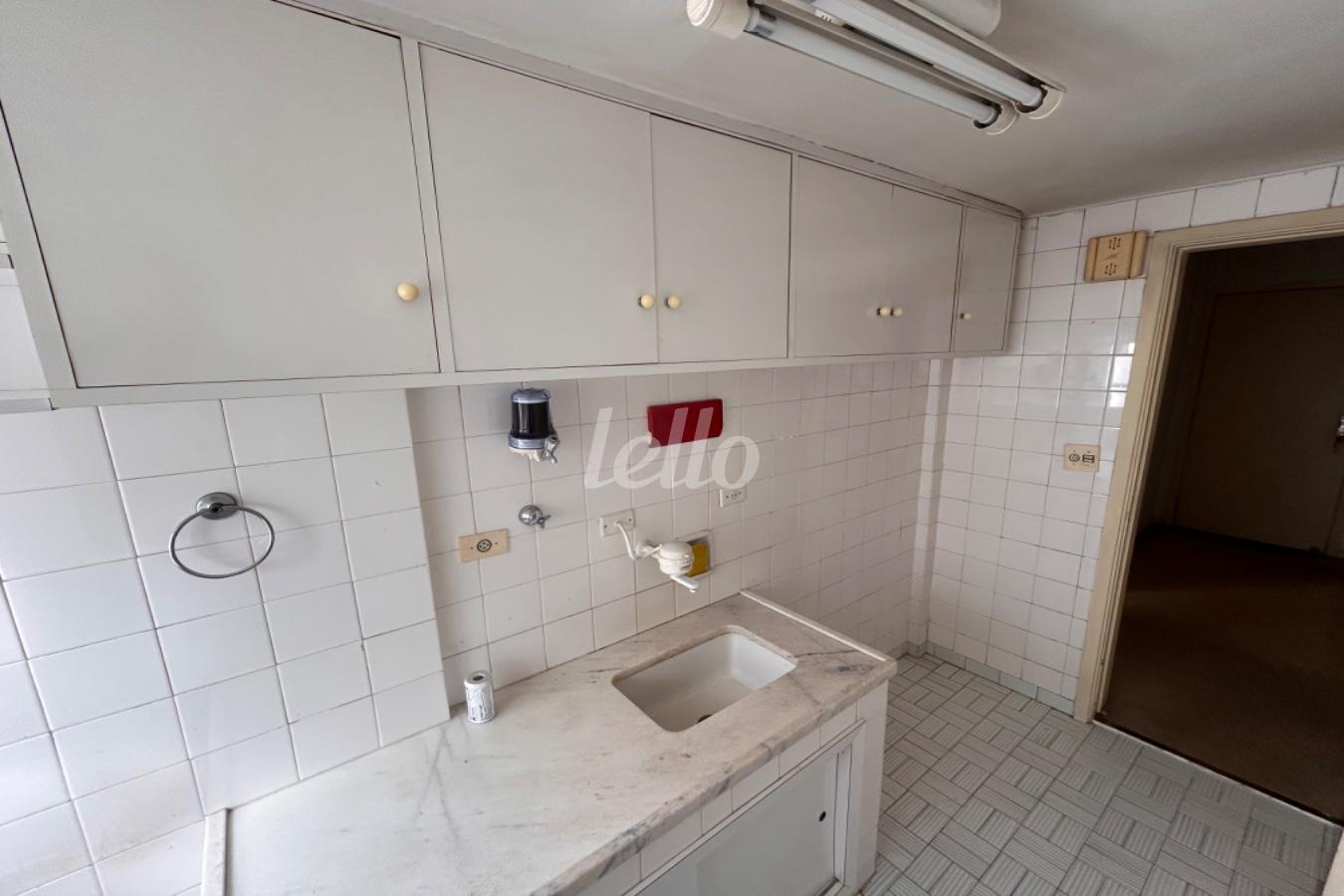 COZINHA de Apartamento à venda, Padrão com 52 m², 1 quarto e em Santa Cecília - São Paulo