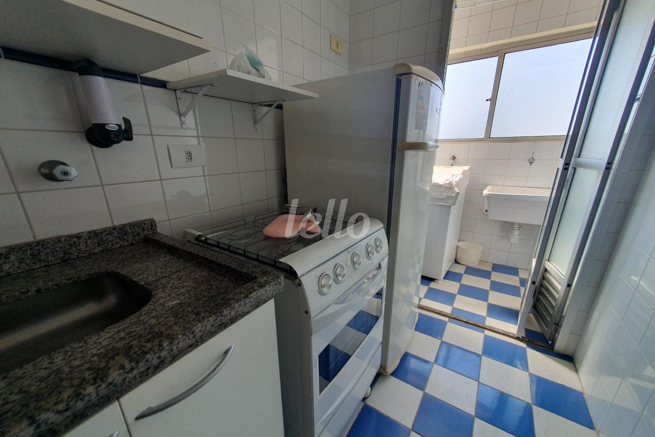 COZINHA de Apartamento à venda, Padrão com 36 m², 1 quarto e 1 vaga em Santana - São Paulo