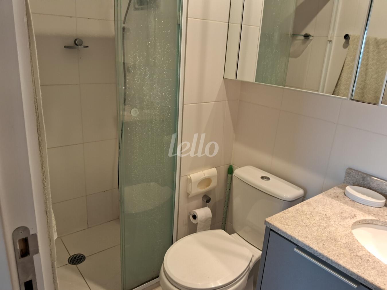 6-BANHEIRO-001.JPG de Apartamento para alugar, Loft com 32 m², 1 quarto e 1 vaga em Vila Madalena - São Paulo