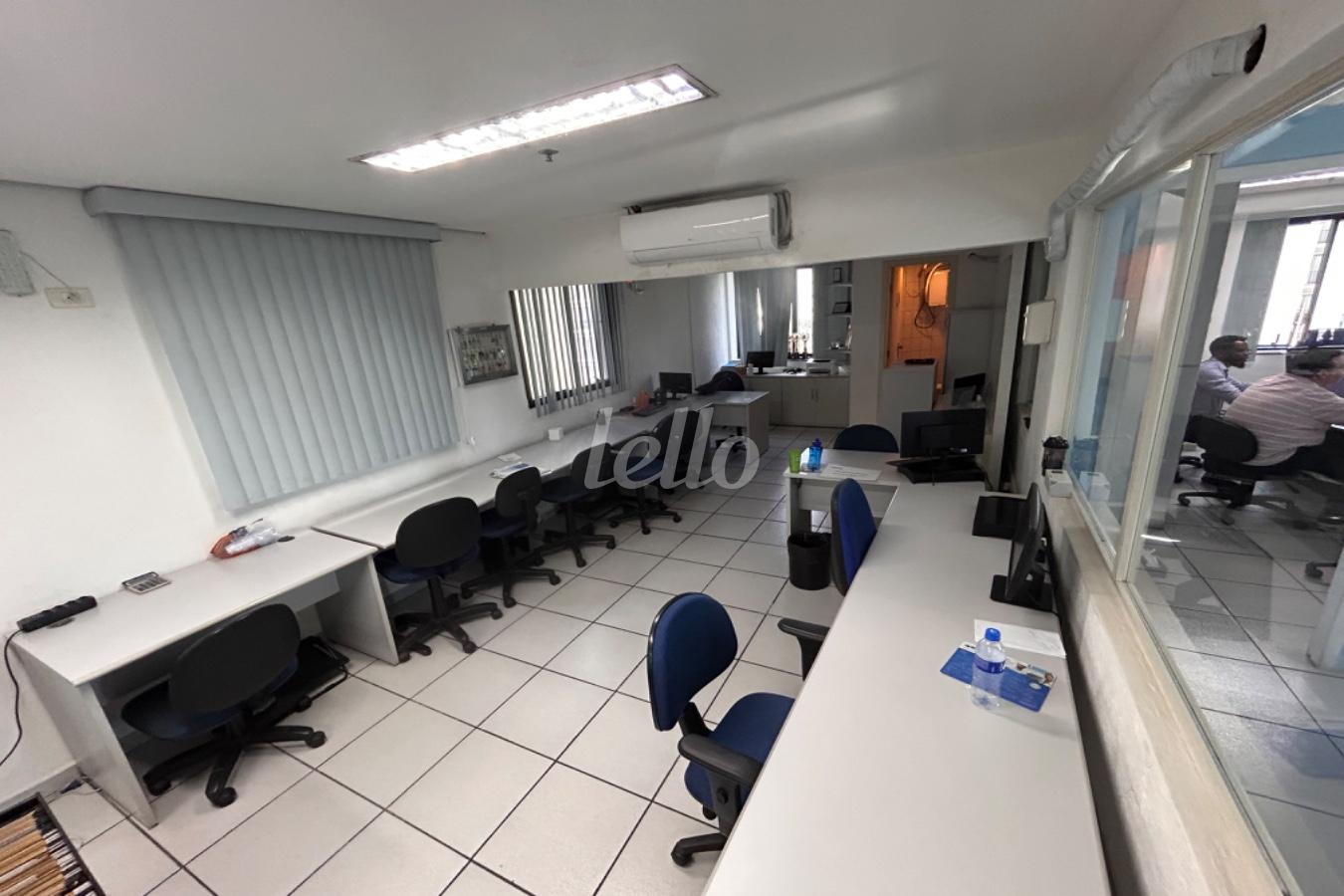 SALA de Sala / Conjunto à venda, Padrão com 110 m², e 2 vagas em Perdizes - São Paulo