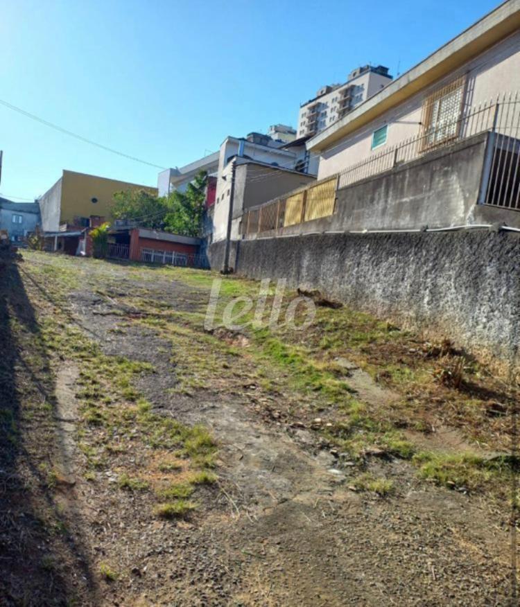 FOTOS (4) de Área / Terreno à venda, Padrão com 941 m², e em Sítio do Morro - São Paulo