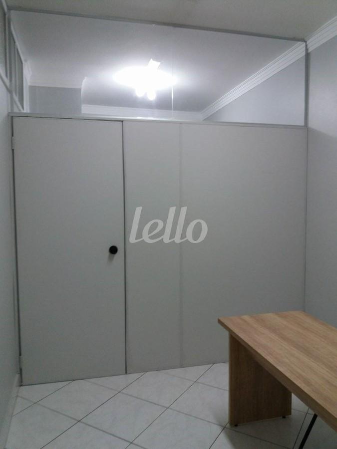 SALA de Sala / Conjunto à venda, Padrão com 78 m², e em Centro - Santo André