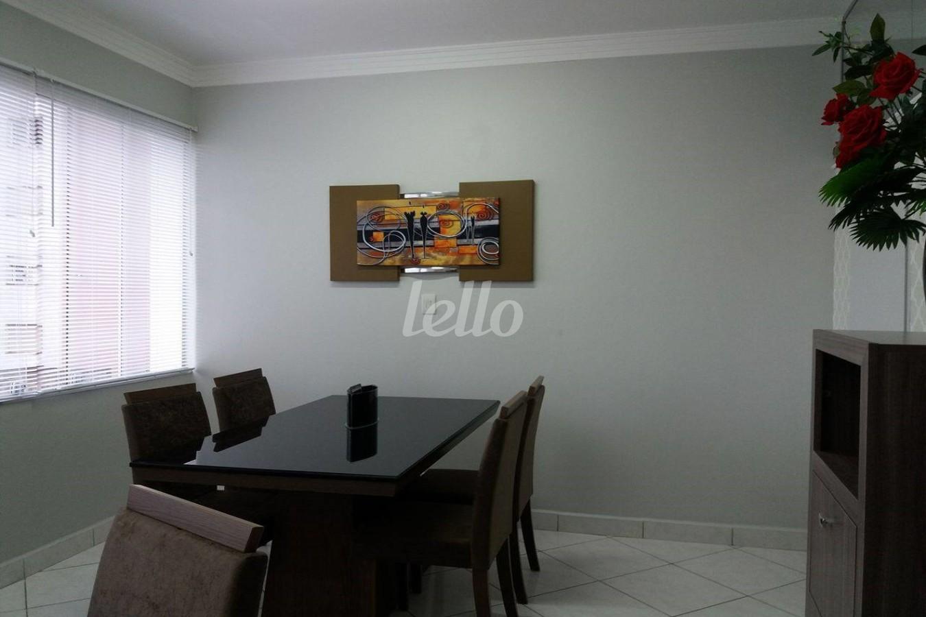 SALA de Sala / Conjunto à venda, Padrão com 78 m², e em Centro - Santo André