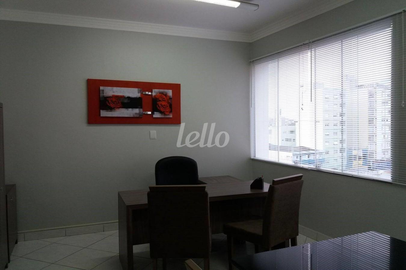 SALA de Sala / Conjunto à venda, Padrão com 78 m², e em Centro - Santo André