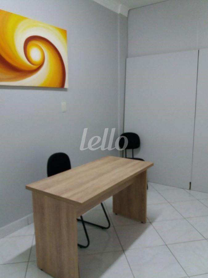 SALA de Sala / Conjunto à venda, Padrão com 78 m², e em Centro - Santo André