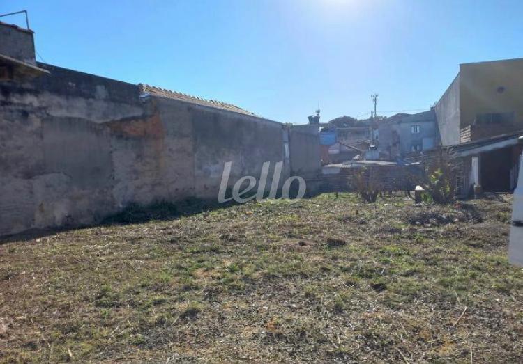 FOTOS (5) de Área / Terreno à venda, Padrão com 941 m², e em Sítio do Morro - São Paulo