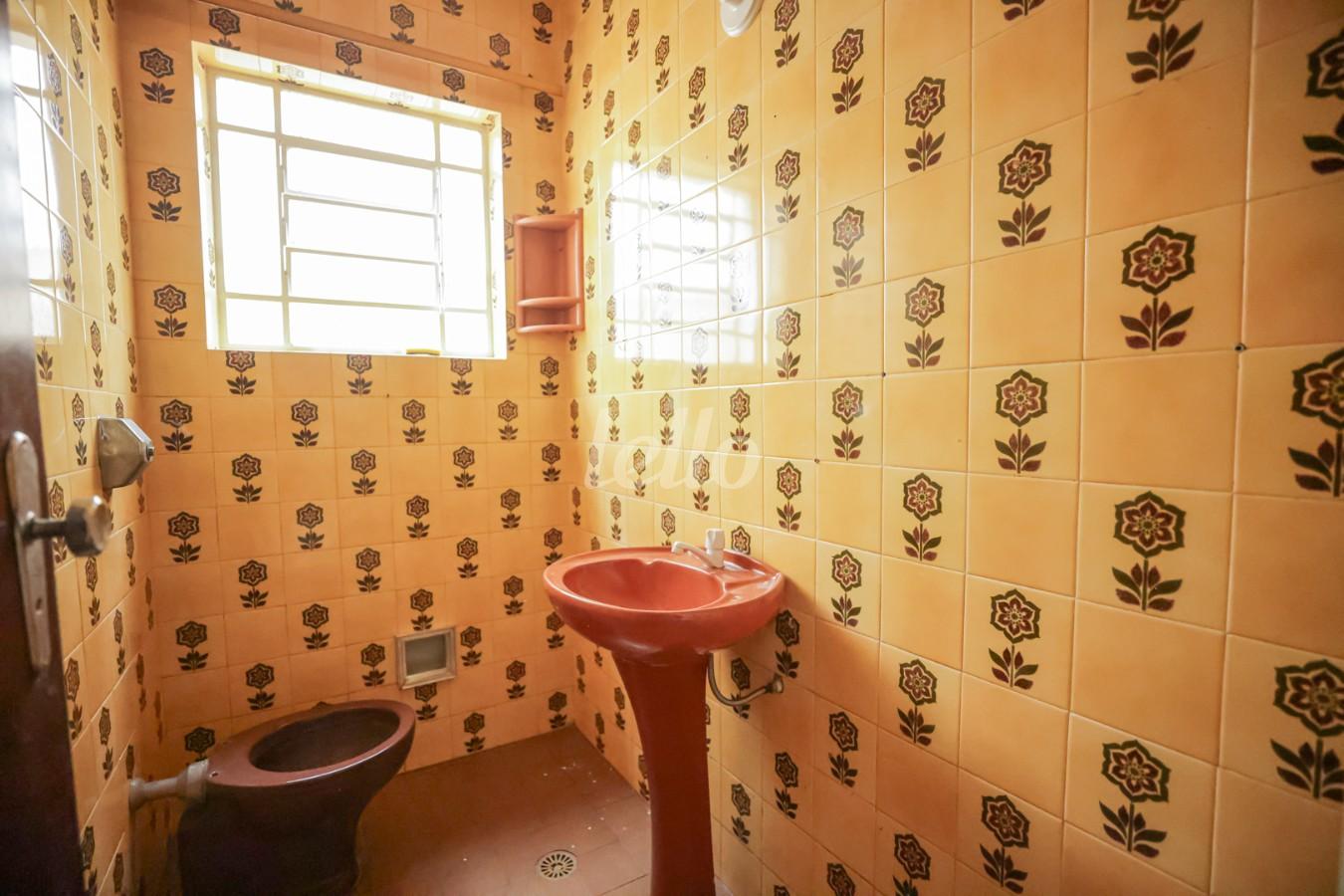 03LAVABO_001 de Casa para alugar, sobrado com 126 m², 3 quartos e 4 vagas em Vila Bela - São Paulo