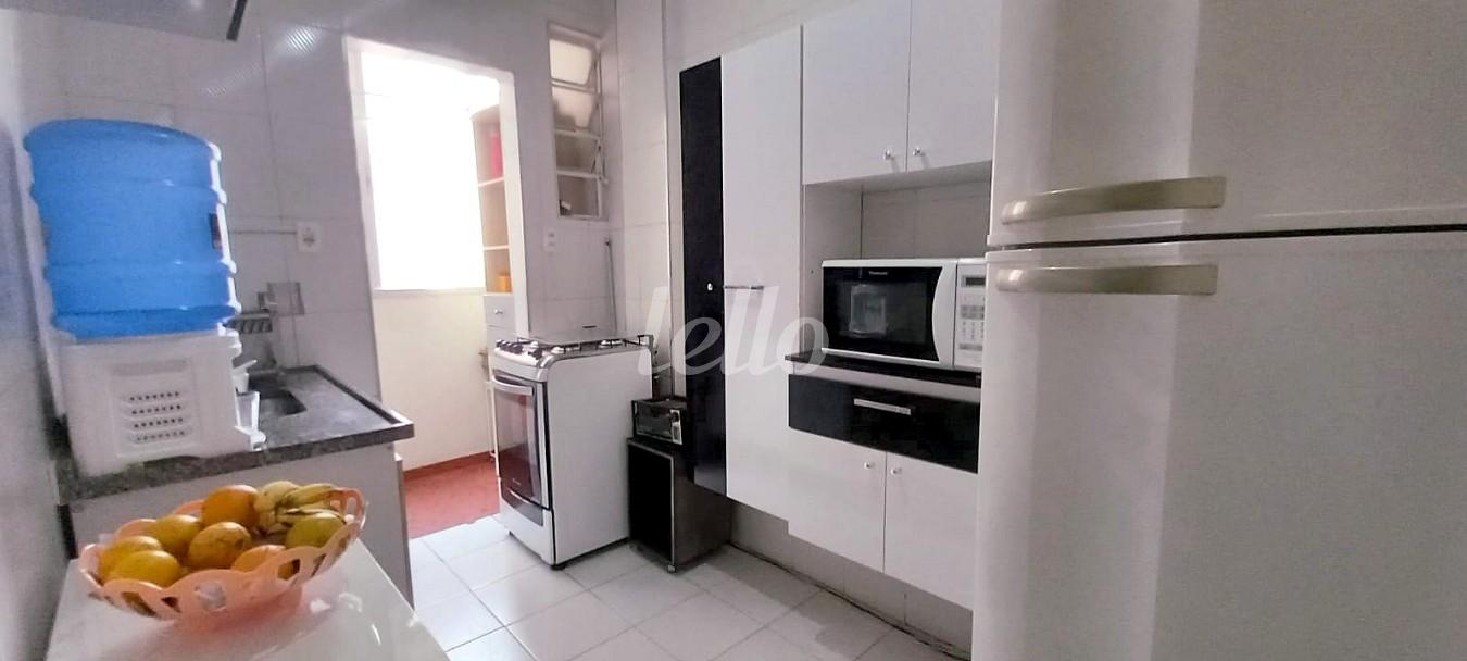 COZINHA de Apartamento à venda, Padrão com 34 m², 1 quarto e em Aclimação - São Paulo