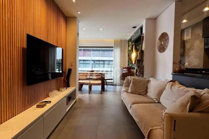 SALA de Apartamento à venda, Padrão com 71 m², 2 quartos e 1 vaga em Pinheiros - São Paulo