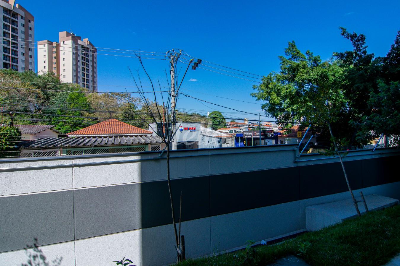 SACADA de Apartamento para alugar, Padrão com 30 m², 2 quartos e em Vila Mangalot - São Paulo