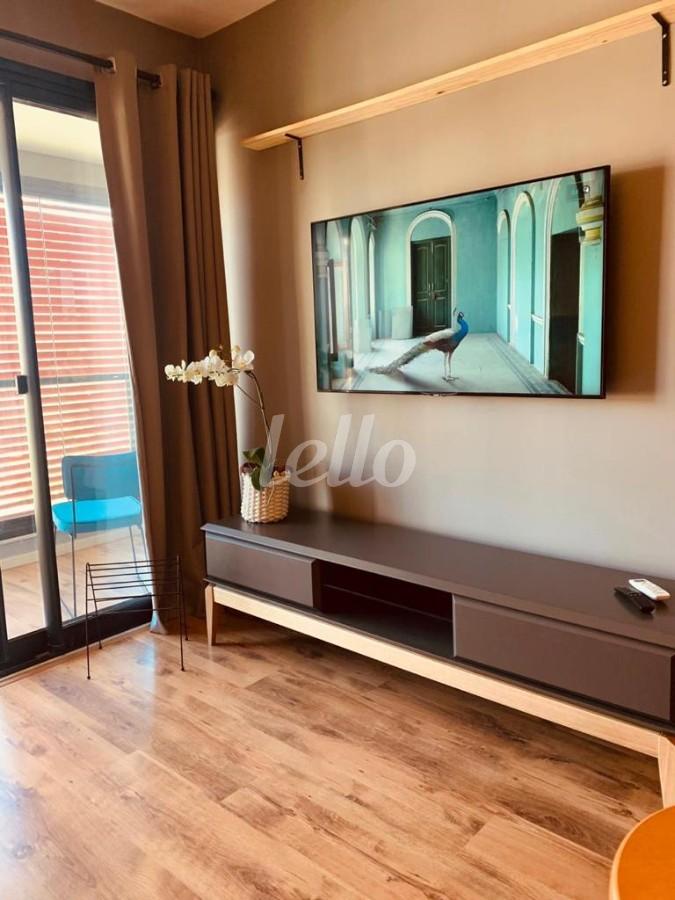 SALA de Apartamento à venda, Padrão com 42 m², 1 quarto e 1 vaga em Campo Belo - São Paulo