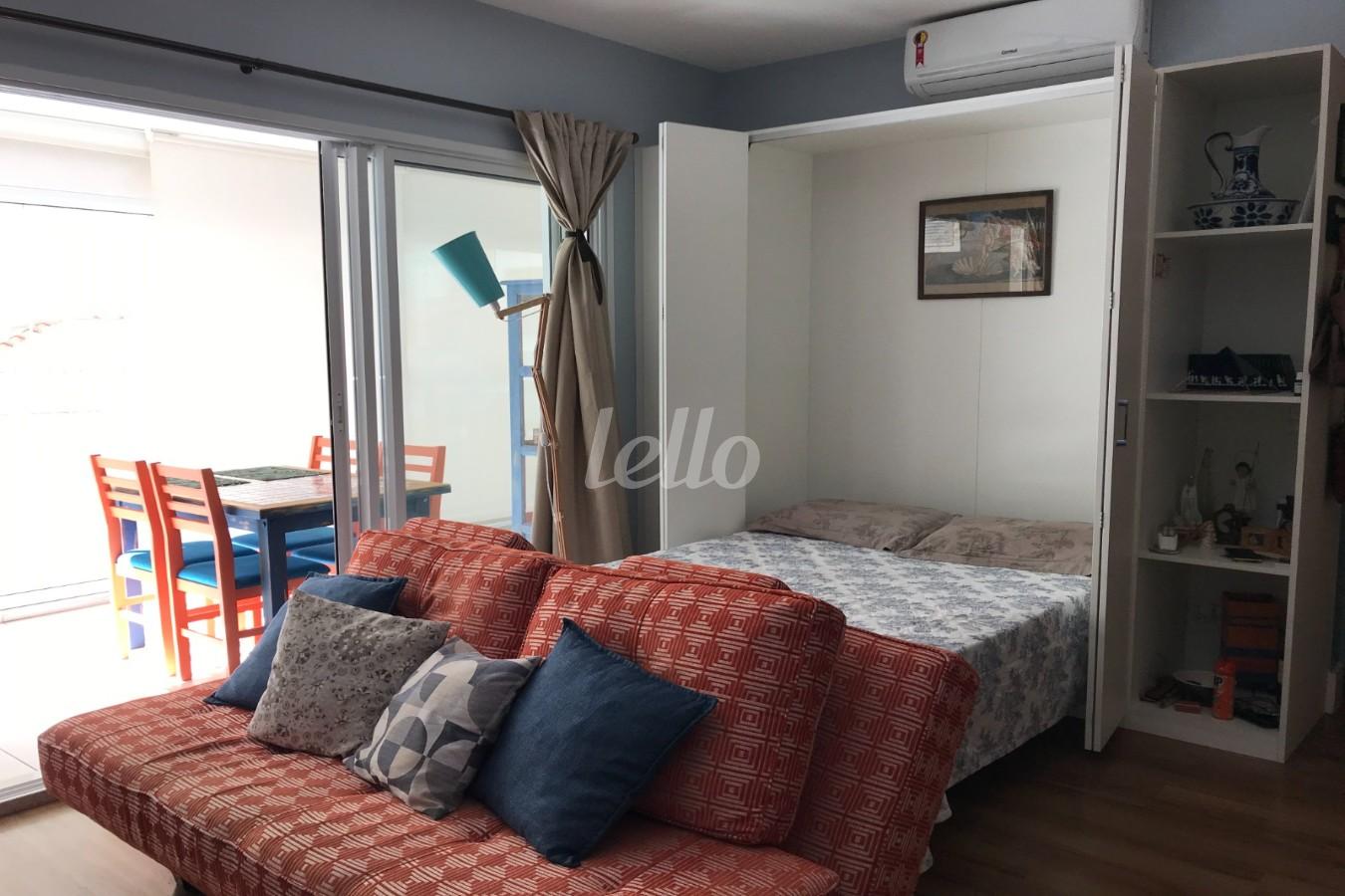 SALA QUARTO de Apartamento à venda, Studio com 41 m², 1 quarto e 1 vaga em Consolação - São Paulo