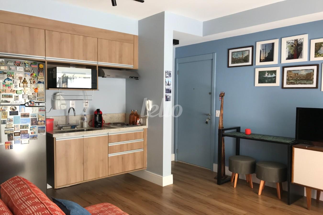 SALA de Apartamento à venda, Studio com 41 m², 1 quarto e 1 vaga em Consolação - São Paulo