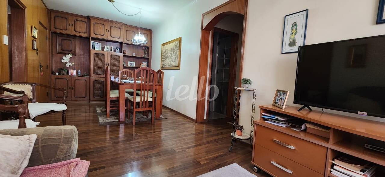 SALA de Apartamento à venda, Padrão com 94 m², 3 quartos e 1 vaga em Vila Mariana - São Paulo