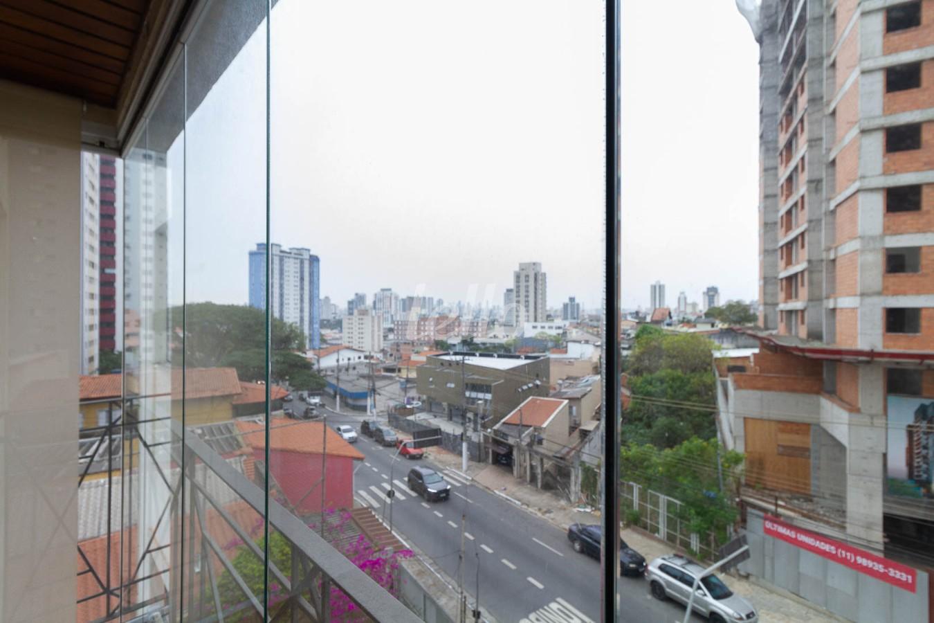 VARANDA de Apartamento à venda, Padrão com 73 m², 3 quartos e 2 vagas em Vila Esperança - São Paulo