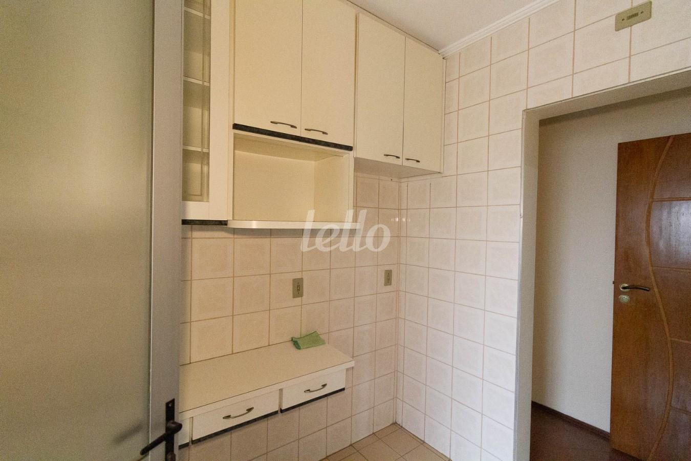 COZINHA de Apartamento à venda, Padrão com 73 m², 3 quartos e 2 vagas em Vila Esperança - São Paulo