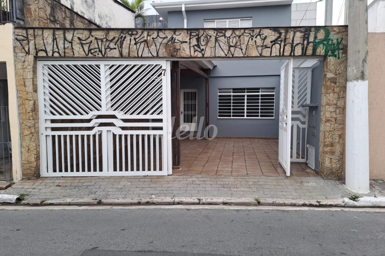 GARAGEM 1 de Casa à venda, sobrado com 120 m², 3 quartos e 2 vagas em Jardim Das Laranjeiras - São Paulo