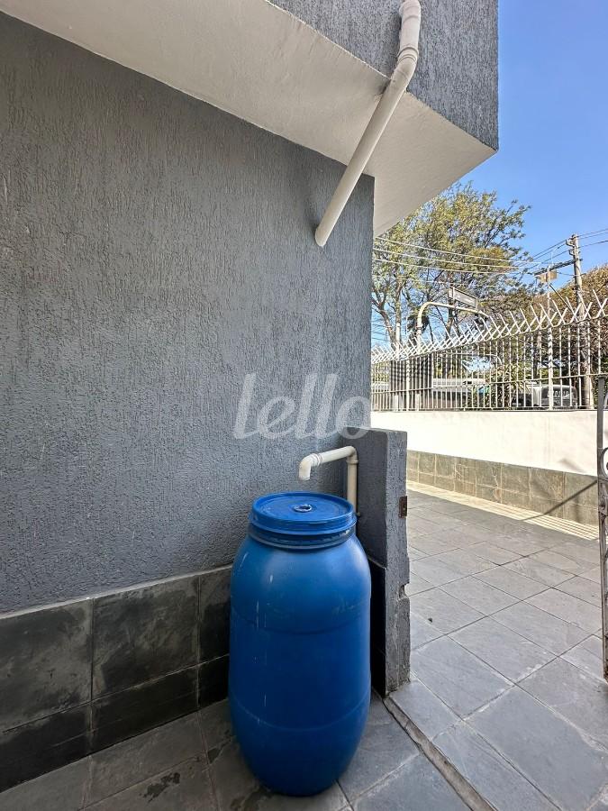 QUINTAL de Casa à venda, sobrado com 250 m², 5 quartos e 2 vagas em Campo Belo - São Paulo