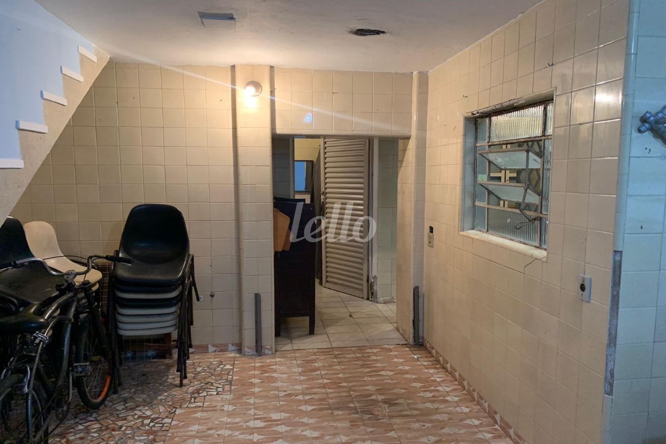 FOTOS (10) de Casa à venda, sobrado com 229 m², 4 quartos e 3 vagas em Vila Baruel - São Paulo