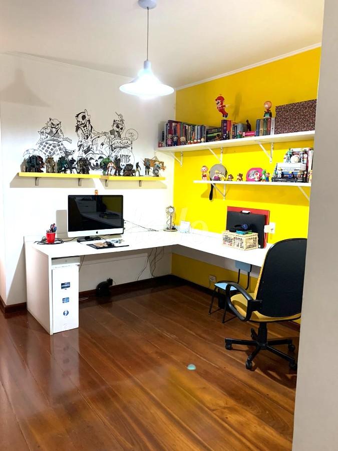 SUITE 2  COM HOME OFFICE de Casa à venda, sobrado com 180 m², 3 quartos e 2 vagas em Tucuruvi - São Paulo