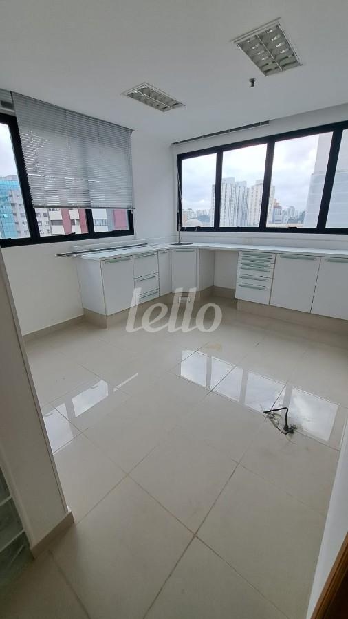 SALA de Sala / Conjunto à venda, Padrão com 45 m², e 1 vaga em Vila Clementino - São Paulo