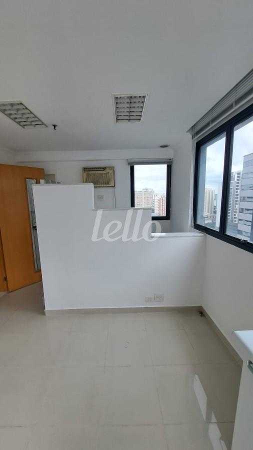 SALA de Sala / Conjunto à venda, Padrão com 45 m², e 1 vaga em Vila Clementino - São Paulo