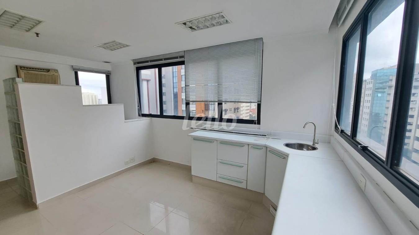 SALA de Sala / Conjunto à venda, Padrão com 45 m², e 1 vaga em Vila Clementino - São Paulo