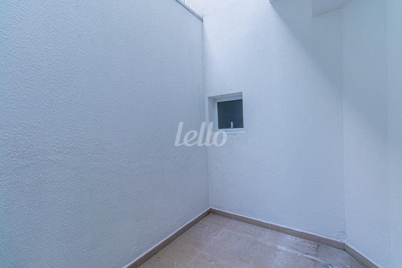 02SACADAVARANDA_002 de Apartamento para alugar, Padrão com 37 m², 1 quarto e em Vila Bela - São Paulo