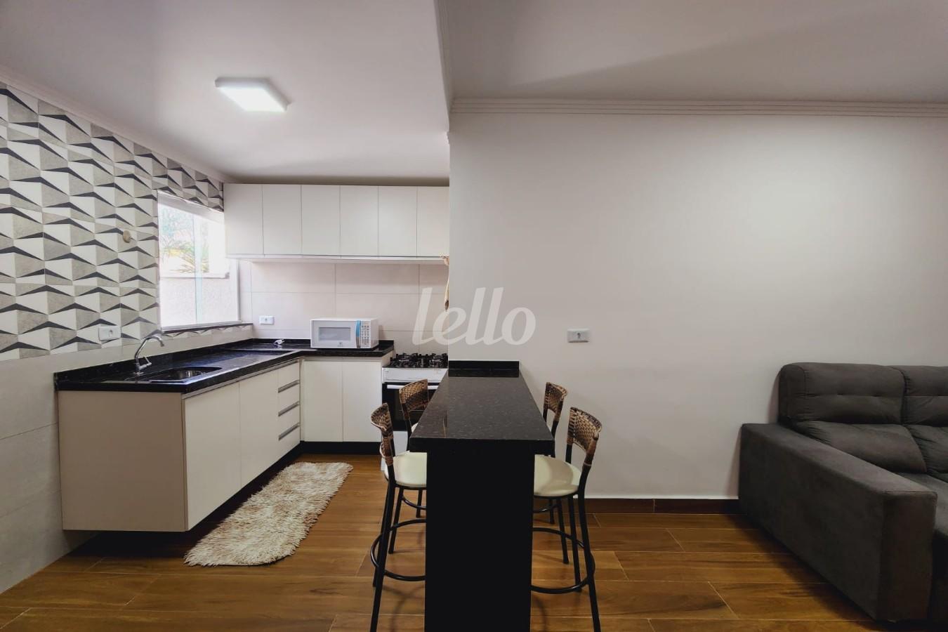 SALA de Apartamento à venda, Padrão com 42 m², 2 quartos e 1 vaga em Vila Antonina - São Paulo