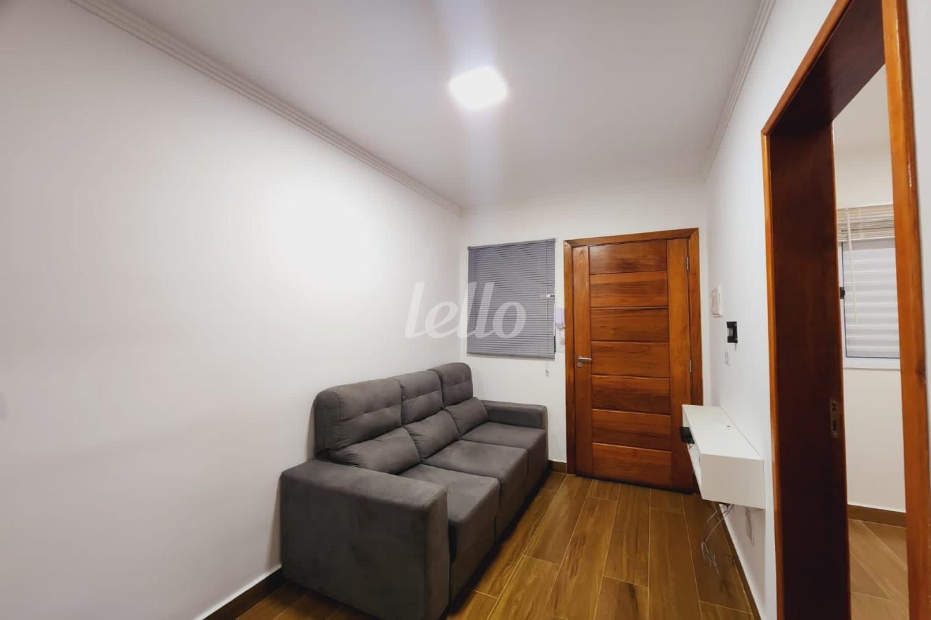 SALA de Apartamento à venda, Padrão com 42 m², 2 quartos e 1 vaga em Vila Antonina - São Paulo