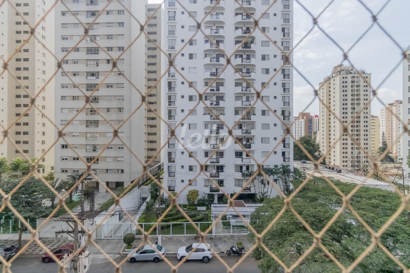 VISTA DORMITÓRIO de Apartamento à venda, Padrão com 70 m², 2 quartos e 1 vaga em Vila Clementino - São Paulo